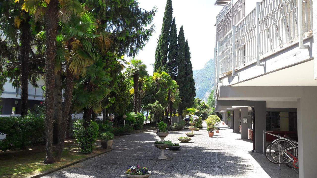 Garda Blu Apartment Riva del Garda Esterno foto
